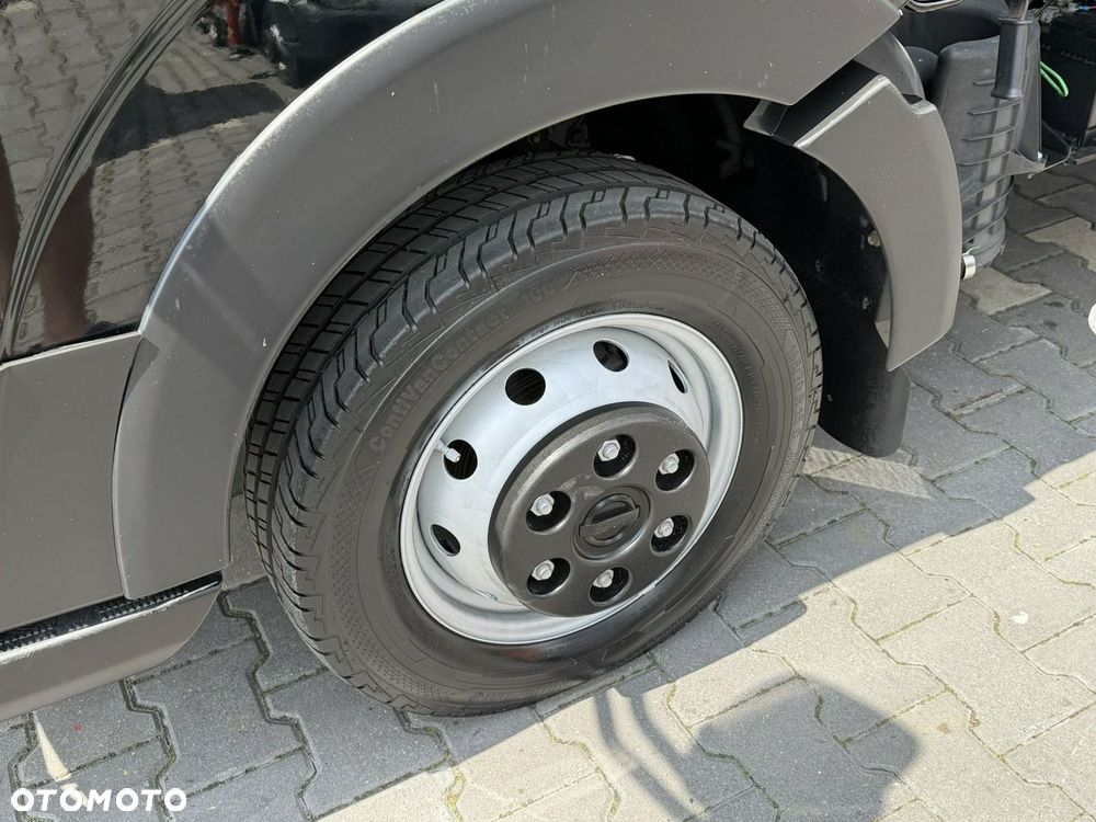 Nissan Cabstar - 8