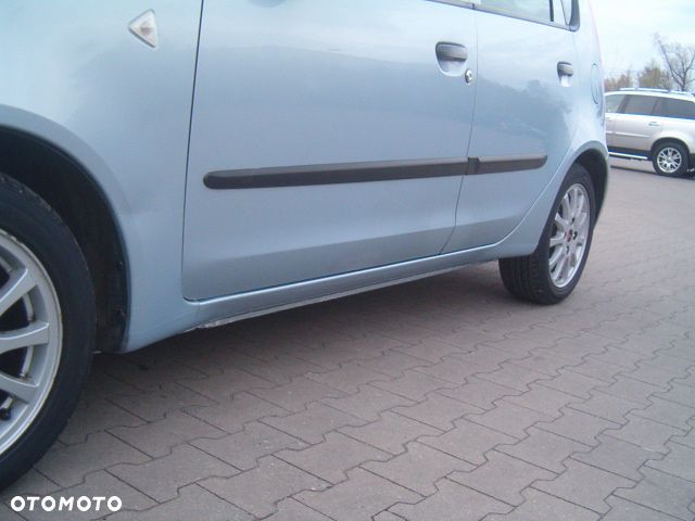 Mitsubishi Colt - 9