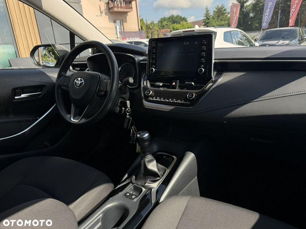 Toyota Corolla 1.5 Comfort - 16