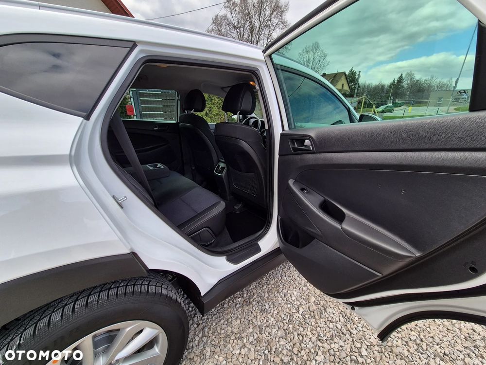 Hyundai Tucson 1.6 GDi Comfort 2WD - 32