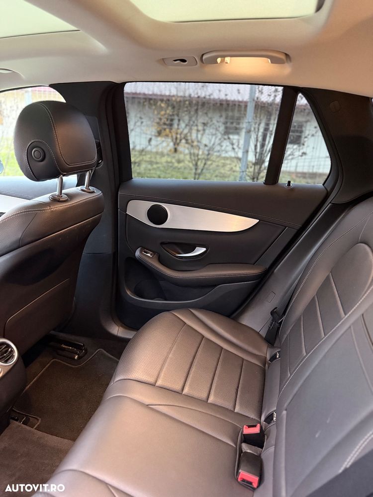 Mercedes-Benz GLC - 11