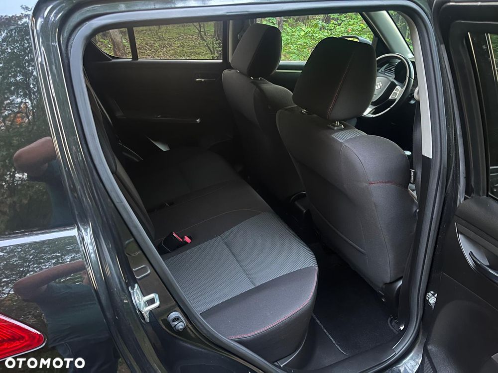 Suzuki Swift - 11
