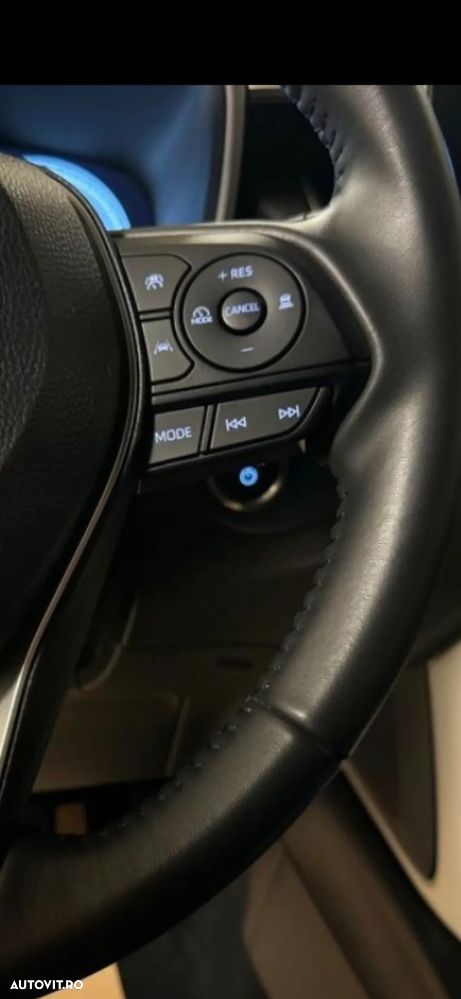 Toyota Corolla Cross - 15