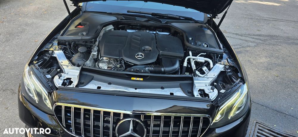 Mercedes-Benz E 200 d T 9G-TRONIC Avantgarde - 11