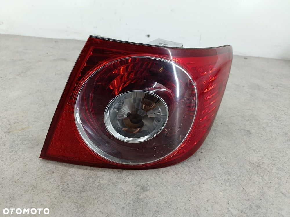 LAMPA TYLNA PRAWA CHEVROLET EPICA - 1