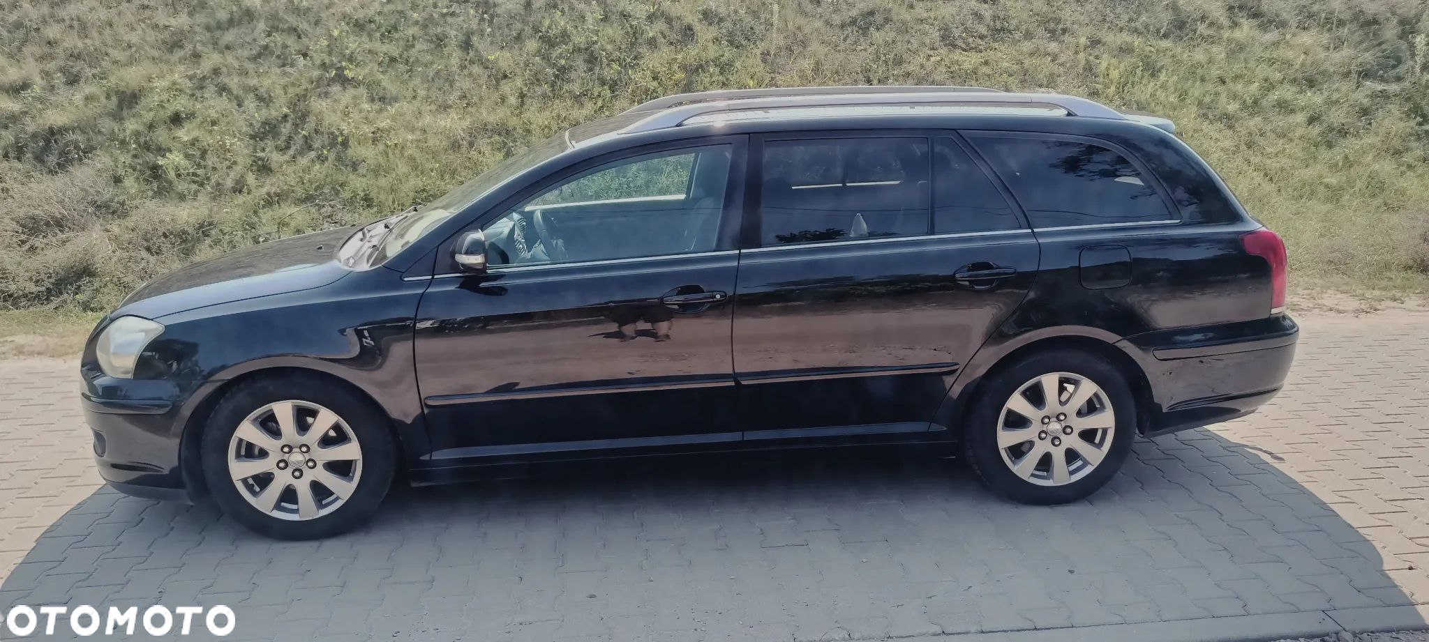 Toyota Avensis - 7
