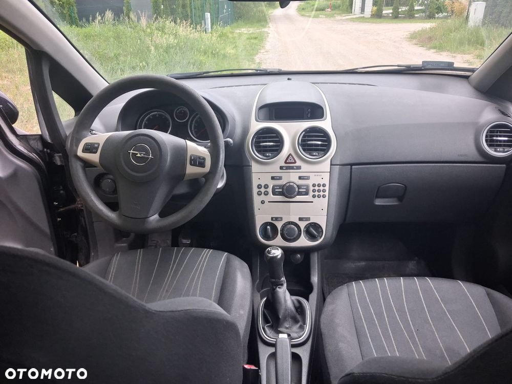 Opel Corsa 1.2 16V Enjoy - 8