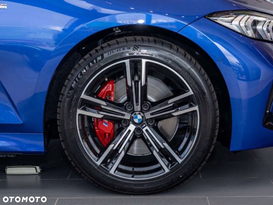BMW Seria 3 330i xDrive M Sport sport - 17