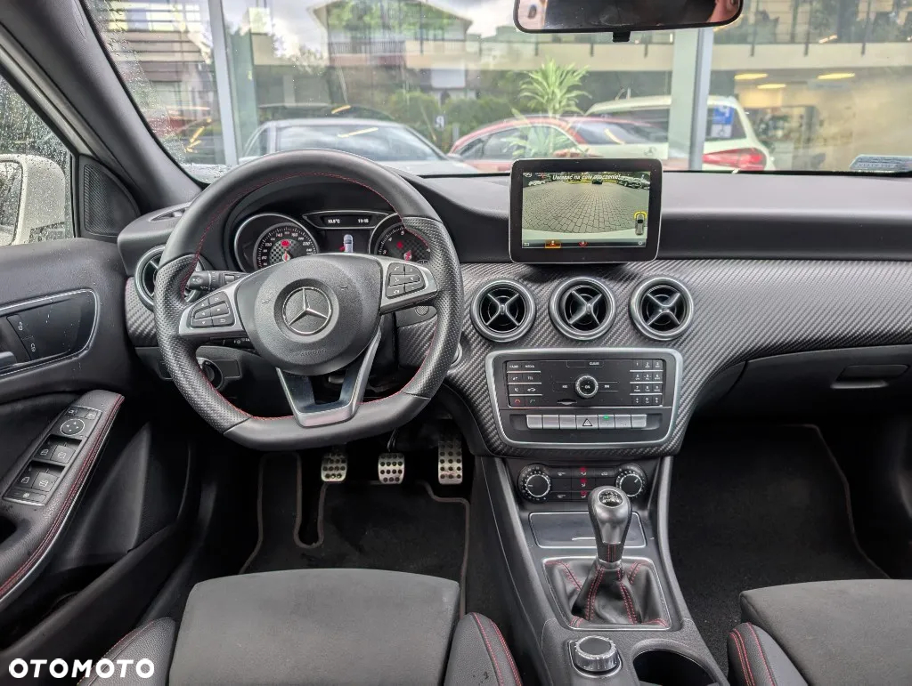 Mercedes-Benz Klasa A 180 AMG Line - 10