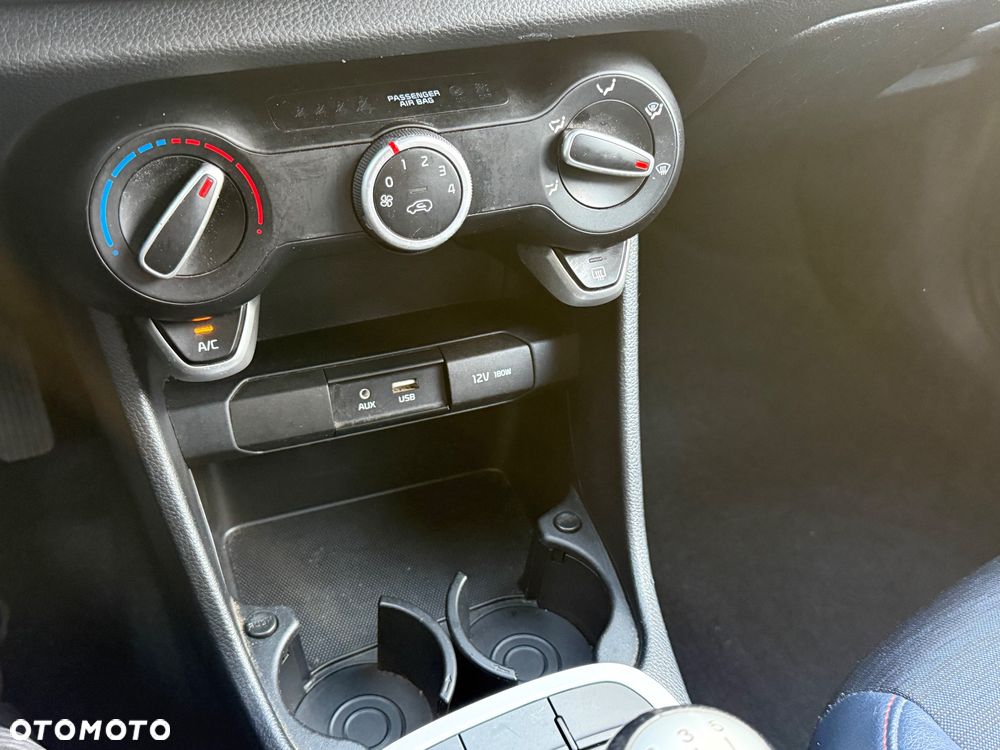 Kia Picanto - 24