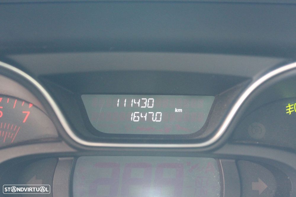 Renault Captur 0.9 TCE Exclusive XMOD - 22