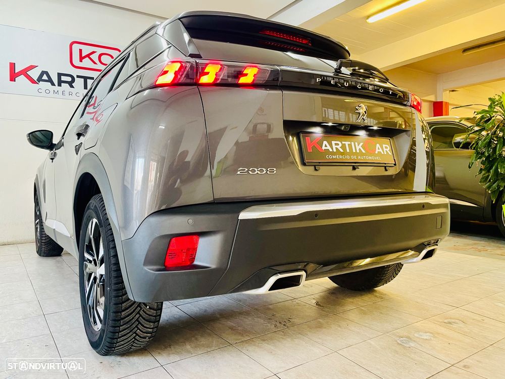 Peugeot 2008 PureTech 130 EAT8 Allure - 10