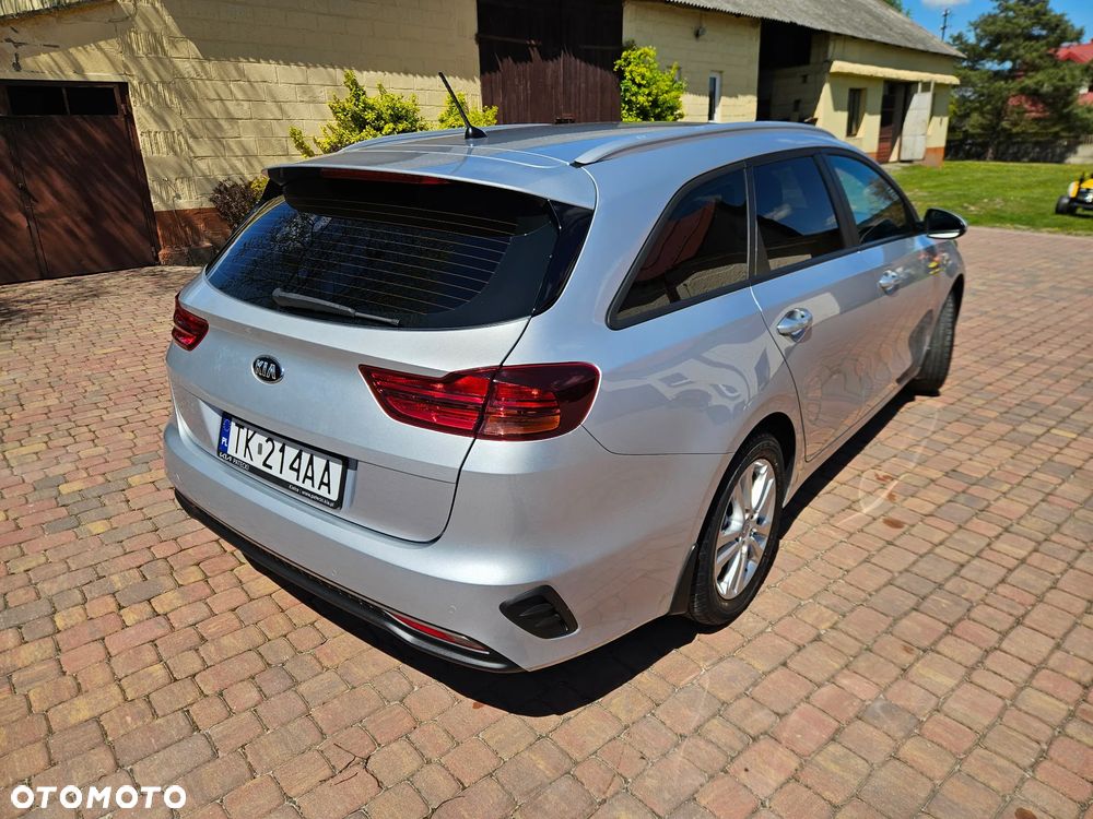 Kia Ceed - 6