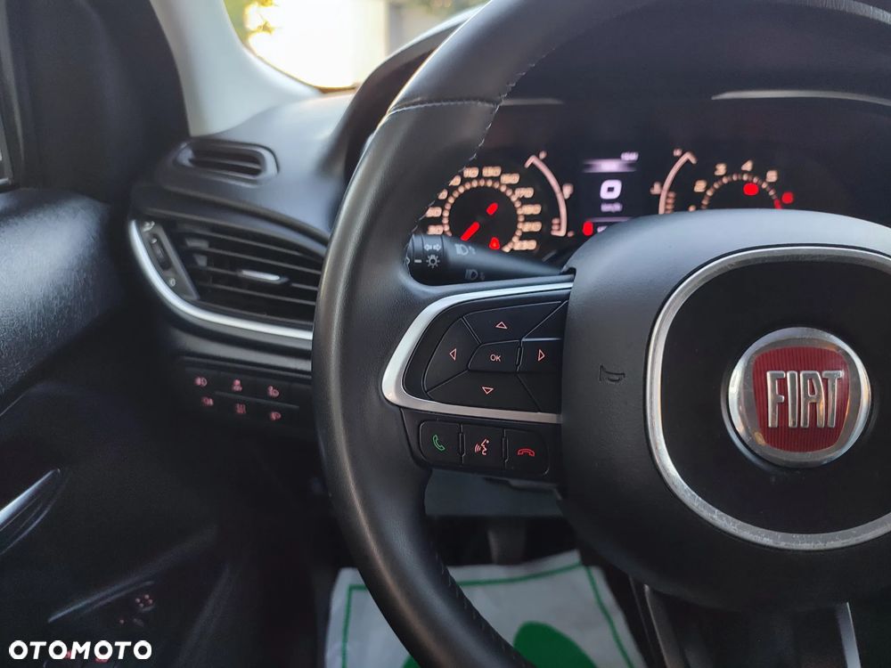Fiat Tipo 1.4 T-Jet 16v Lounge EU6 - 33