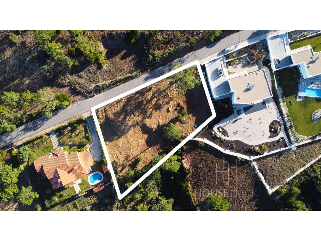 Terreno de 2.035 m² com Projeto Aprovado | Vista Mar e Lagoa de Óbi... - Grande imagem: 4/27
