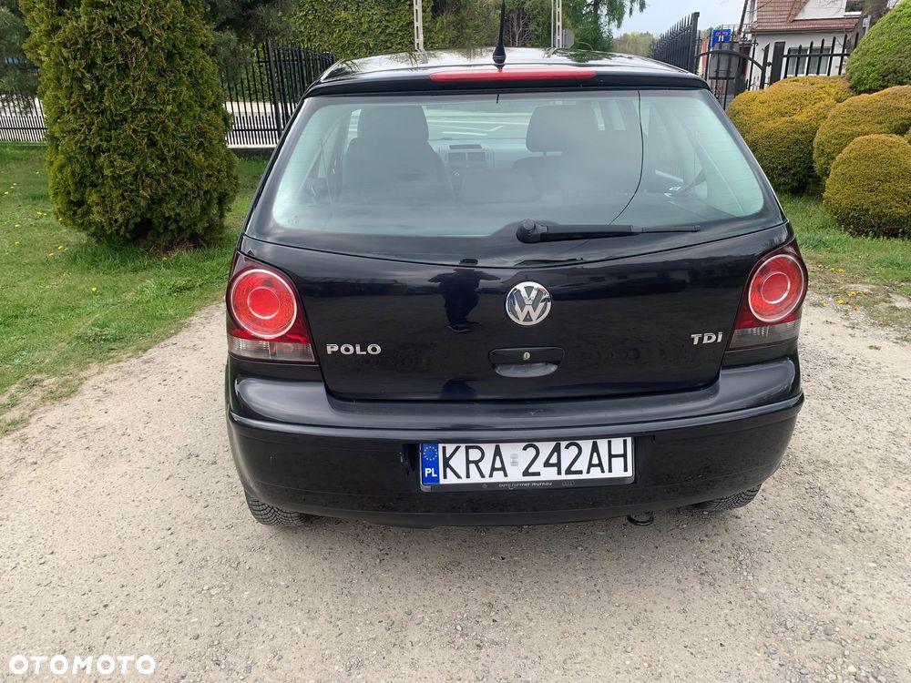 Volkswagen Polo - 11