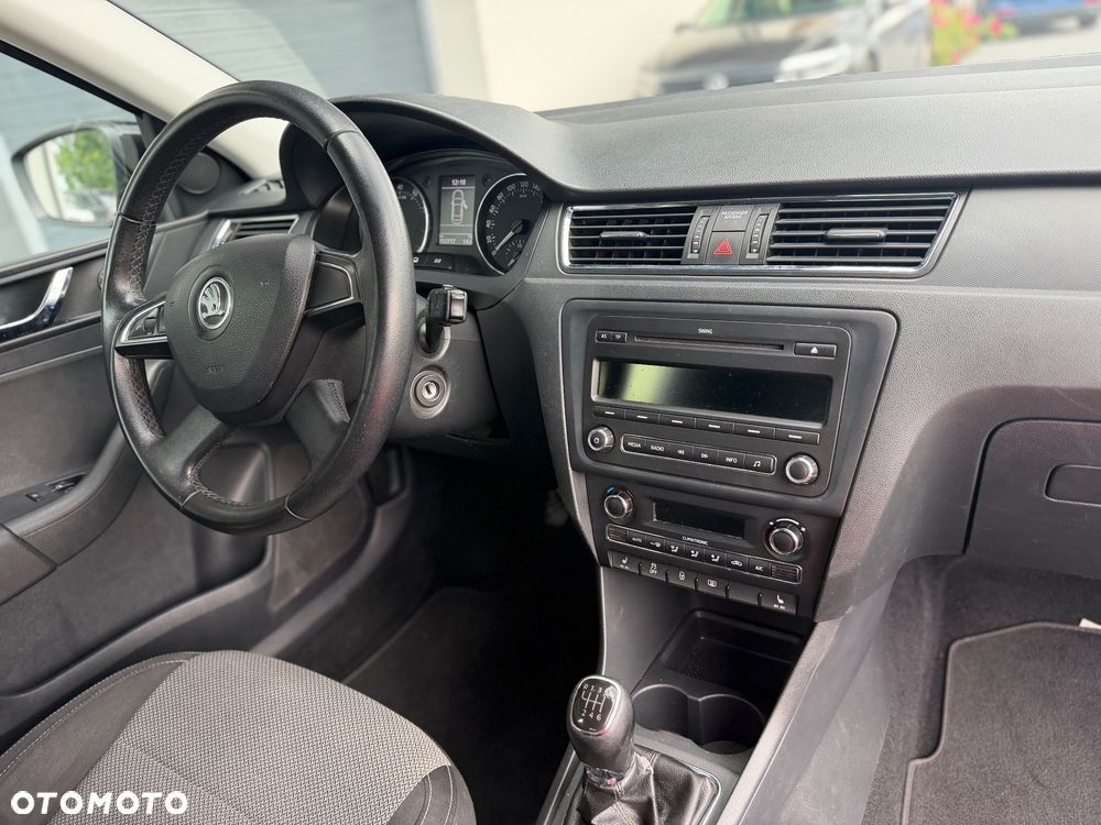 Skoda RAPID 1.2 TSI Active - 12