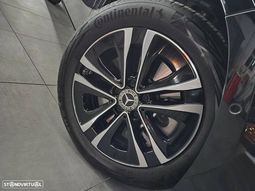 Mercedes-Benz A 250 e - 4