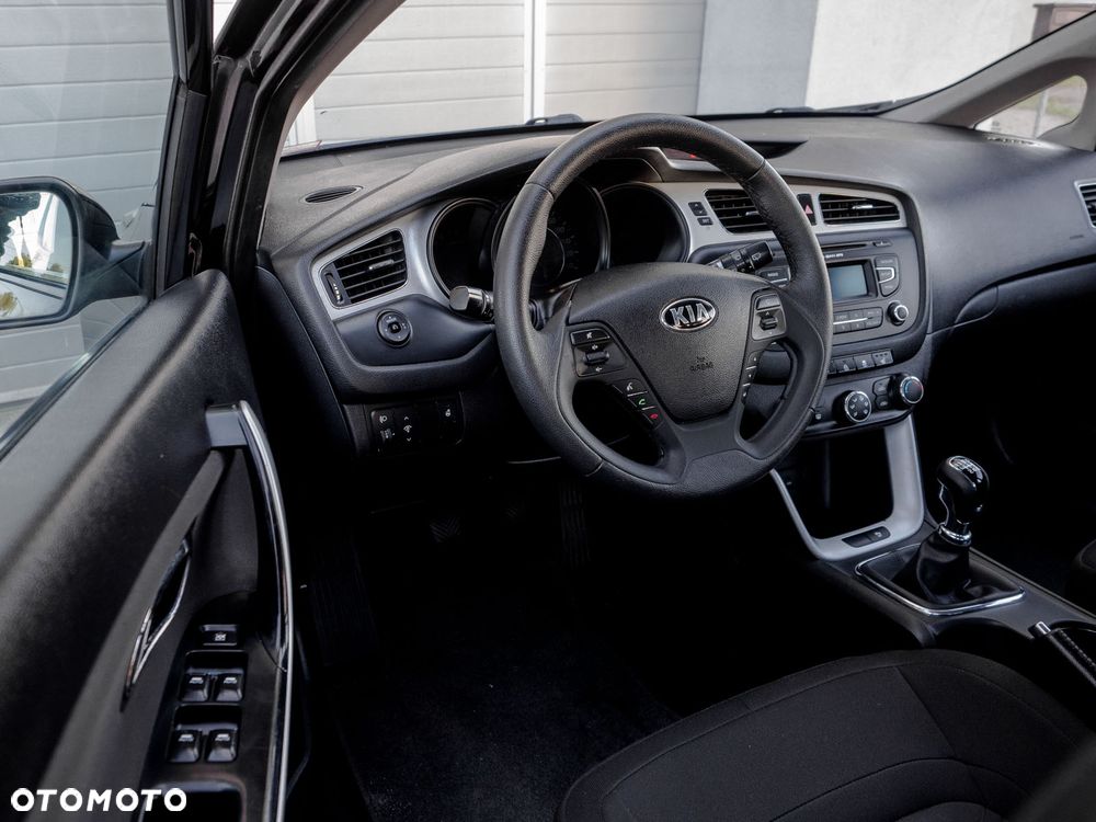 Kia Ceed 1.4 CVVT - 11