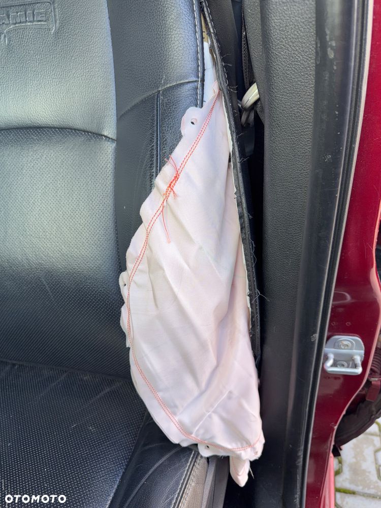 Dodge RAM 5.7 4x4 - 16