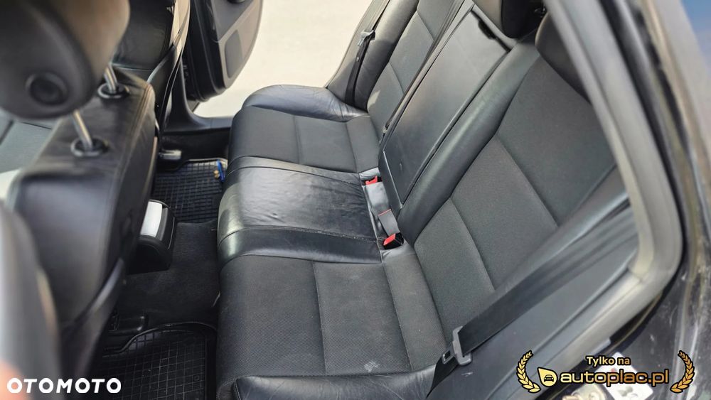 Audi A4 Avant 2.0 TDI e DPF S line Sportpaket - 16