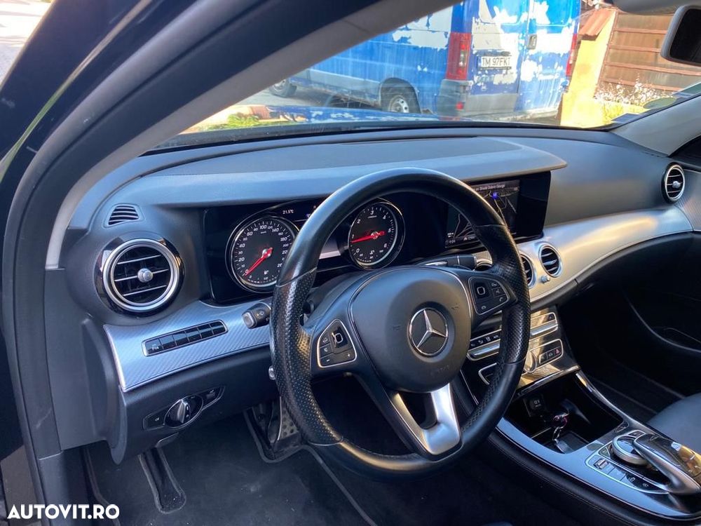 Mercedes-Benz E 220 d 4Matic All-Terrain 9G-TRONIC Exclusive - 6