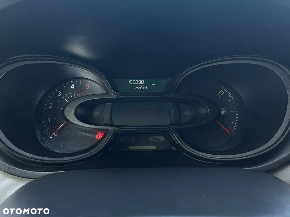 Renault Trafic - 17