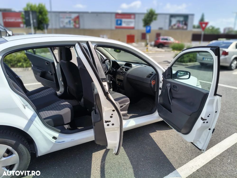 Renault Megane II 1.4 Influence - 5
