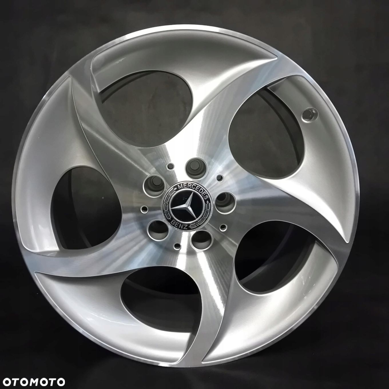 MERCEDES A230 W230 8,5JX18 ET35 5X112 9,5J ET40 A2304011402 A2304011802 - 2