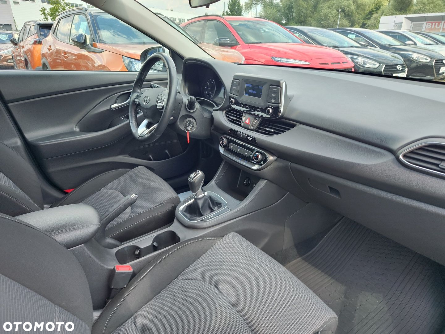Hyundai i30 1.5 DPI Classic + - 7