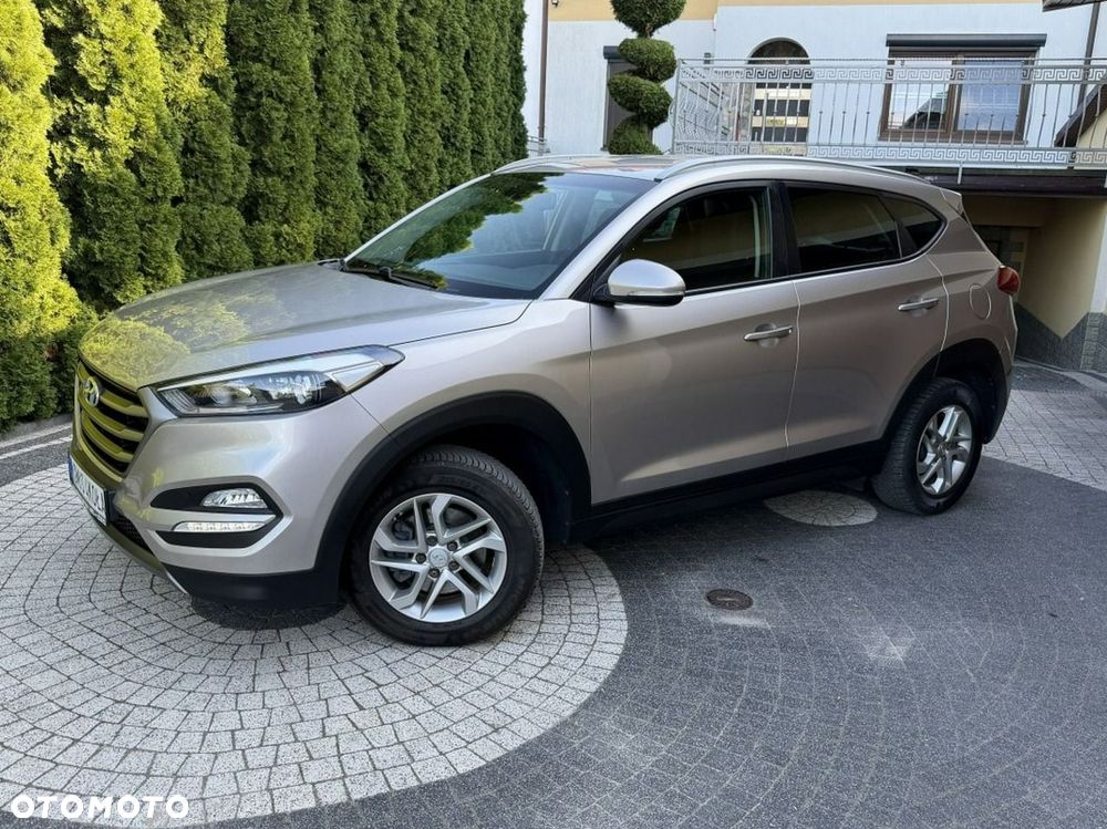 Hyundai Tucson - 2