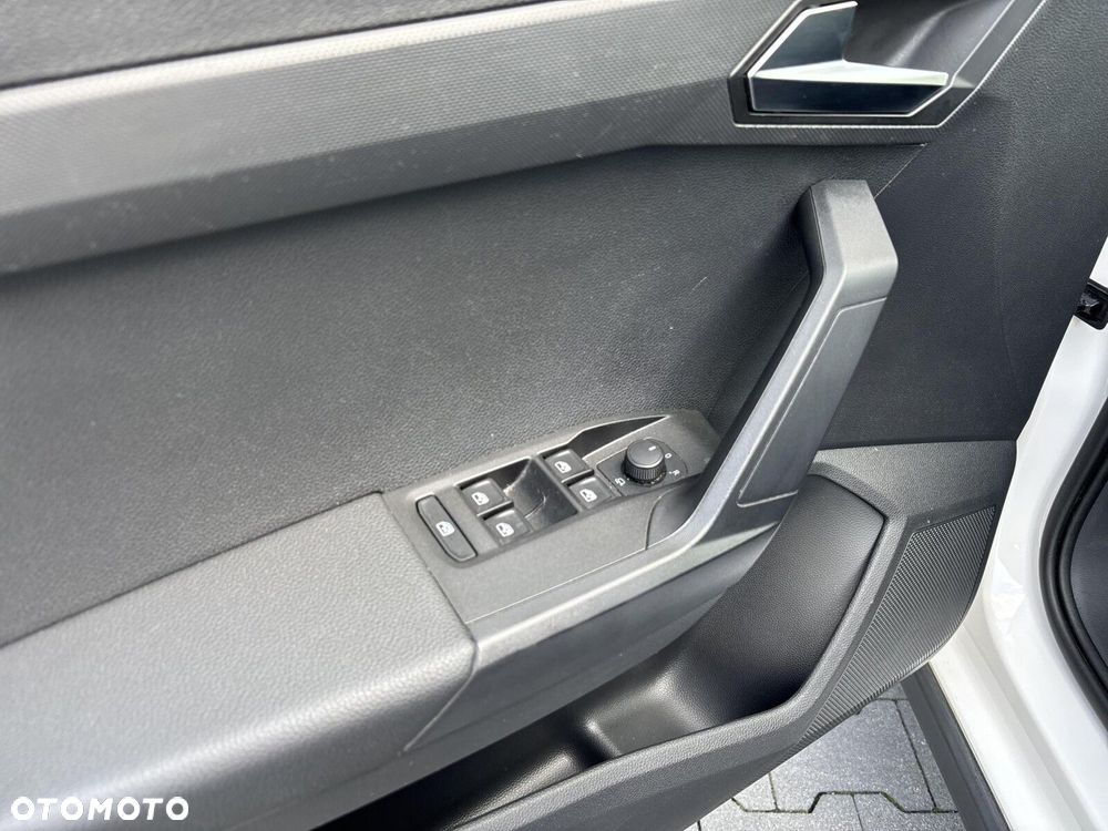 Seat Arona - 10