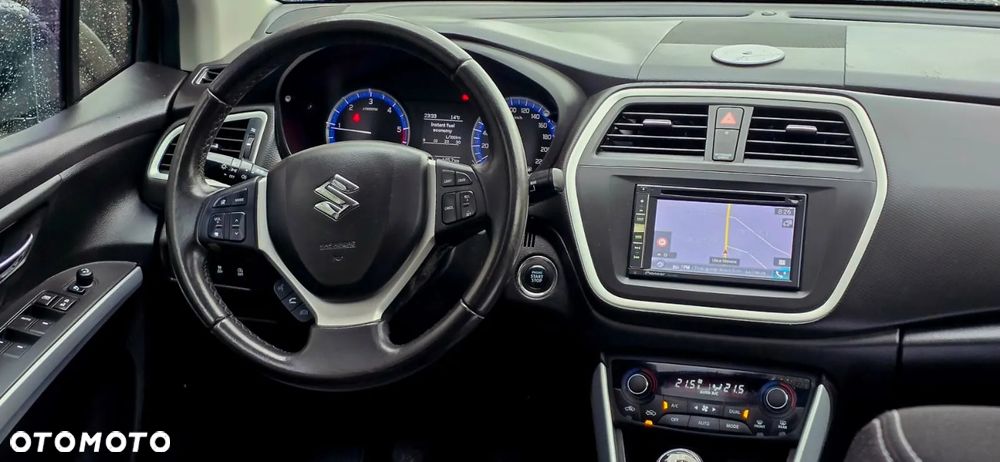 Suzuki SX4 S-Cross 1.6 DDiS Premium - 27