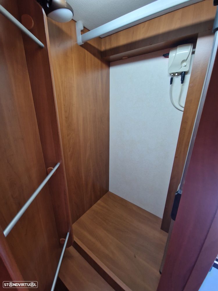 Laika Kreos 3010 cama transversal garagem grande - 24