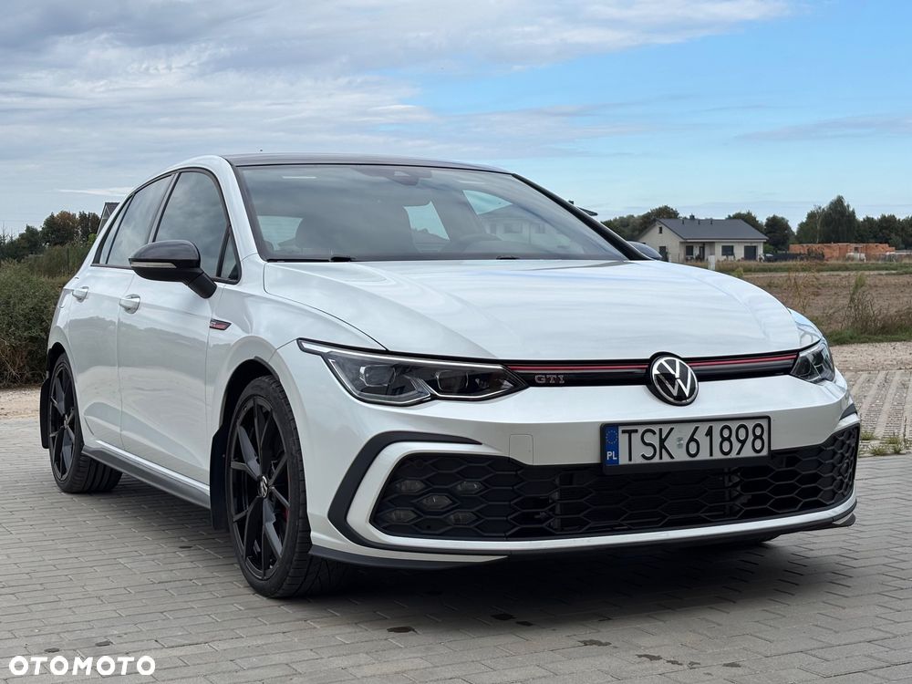 Volkswagen Golf - 3