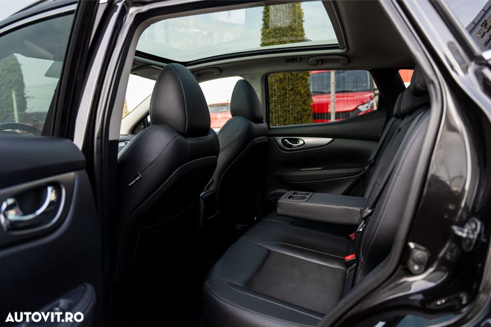 Nissan Qashqai 1.6 DCI Xtronic N-Connecta - 18