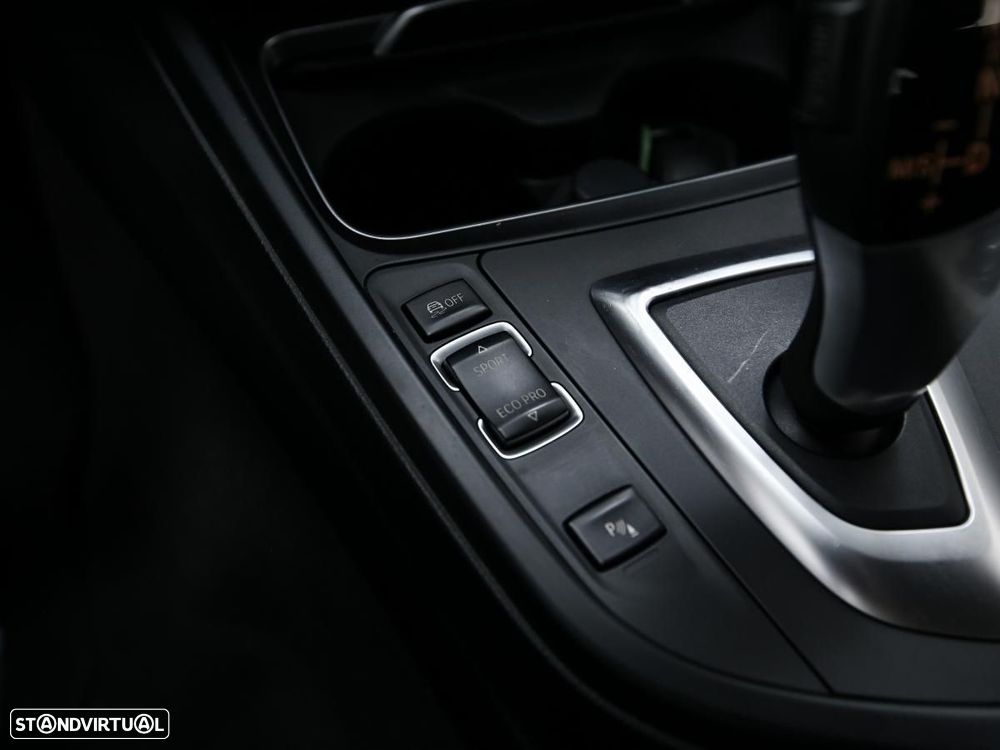 BMW 420 Gran Coupé d xDrive Auto - 24