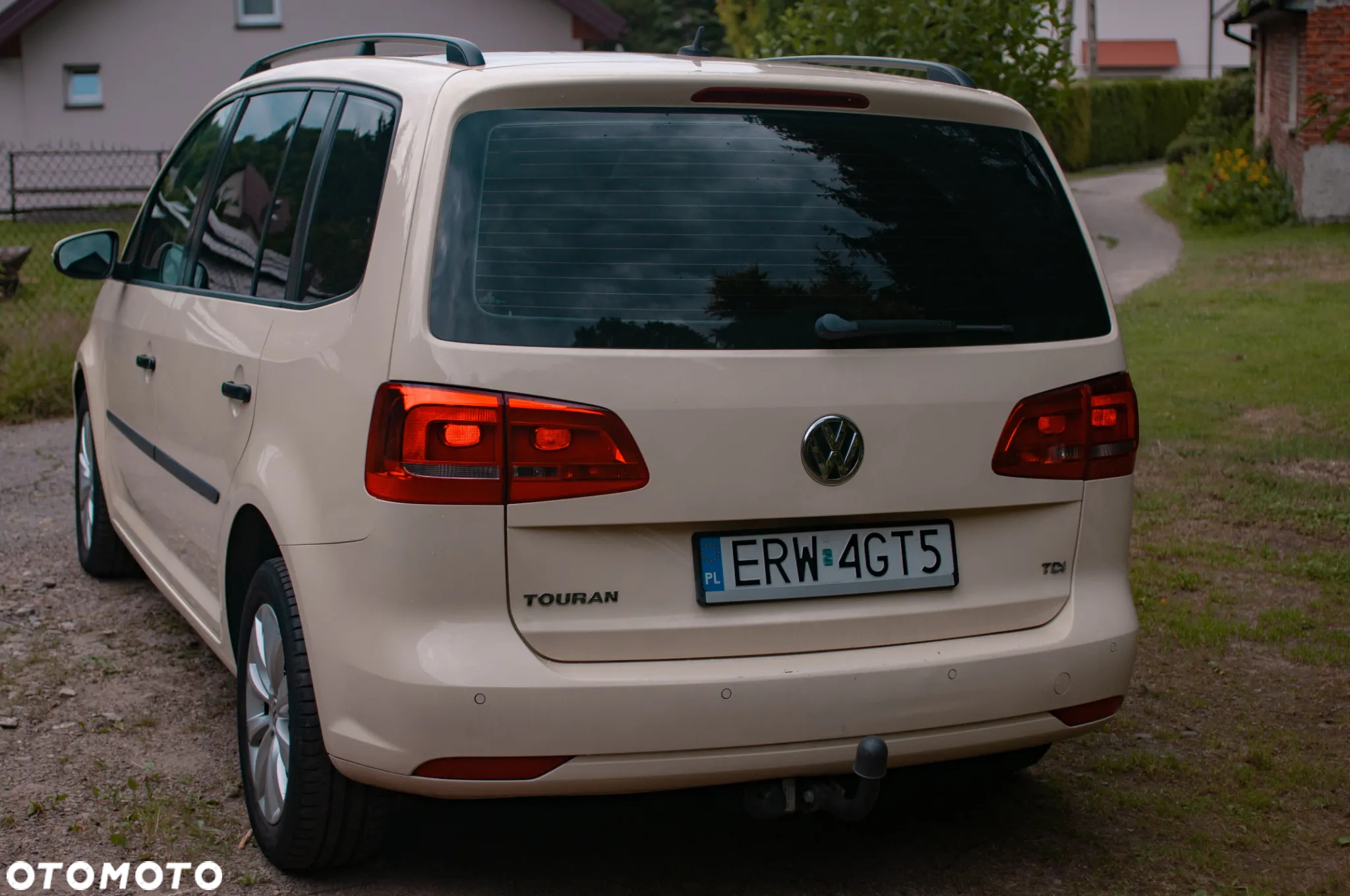 Volkswagen Touran 1.6 TDI DPF Comfortline DSG - 6