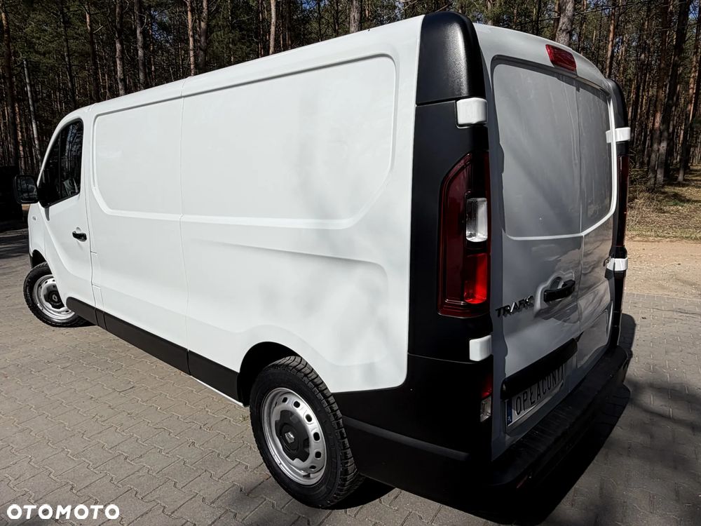 Renault TRAFIC - 12