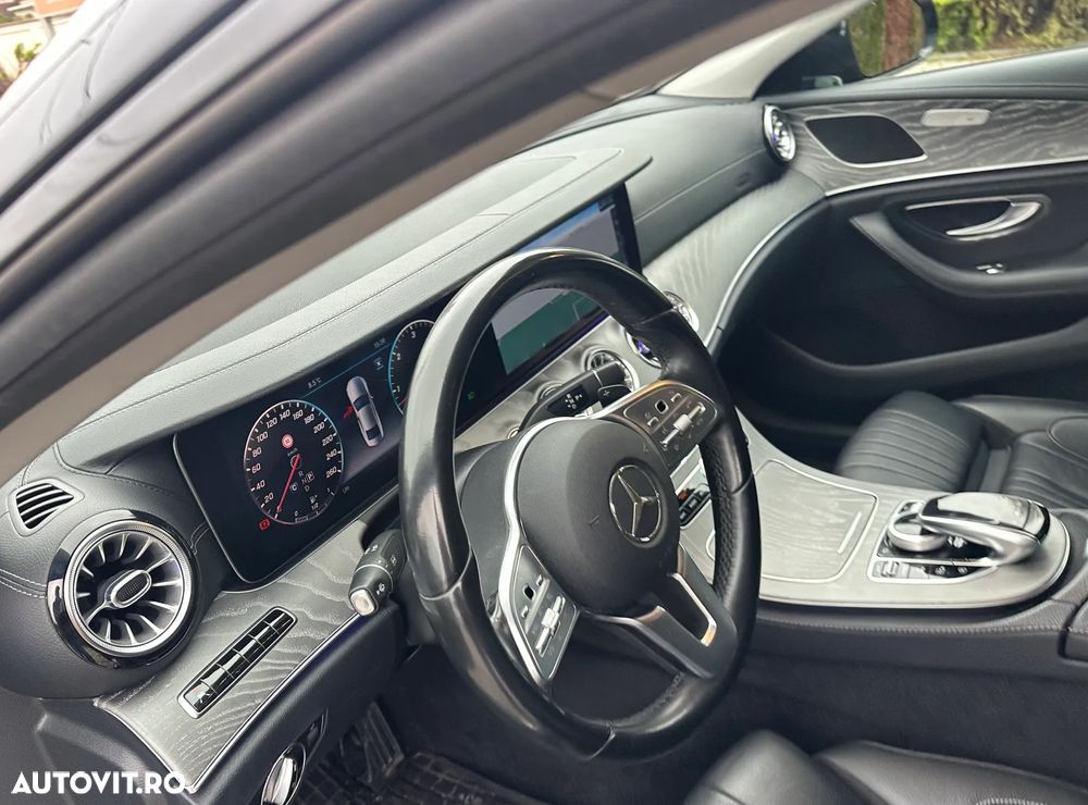 Mercedes-Benz CLS 350 d 4MATIC Aut - 9