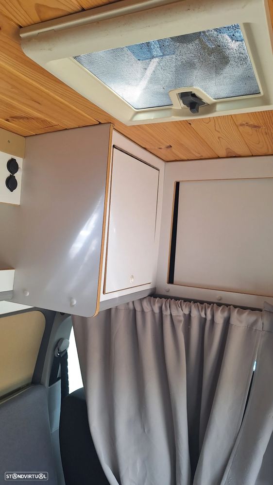 VW Transporter 2.0 TDI BM Extra AC - 24