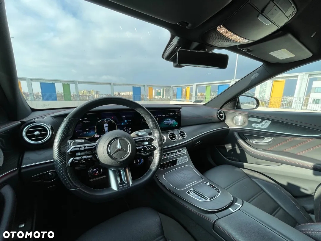 Mercedes-Benz Klasa E AMG 53 4-Matic+ - 24