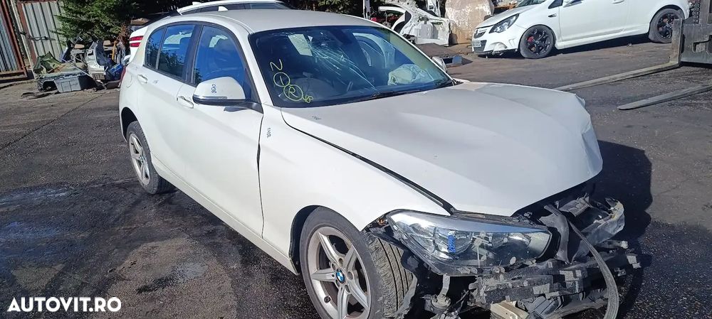 Dezmembrari / Dezmembrez BMW 116 B37D15U0 cutie viteze cutie viteze manuală GS6-17DG cod culoare ALPINWEISS III (300). - 1