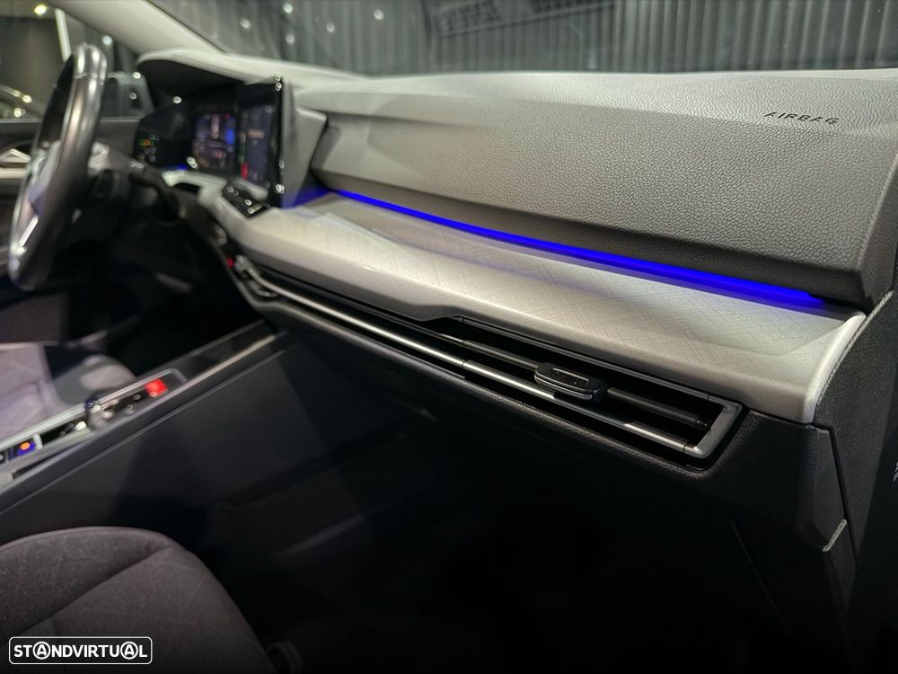 VW Golf Variant 1.0 TSI Confortline DSG - 34