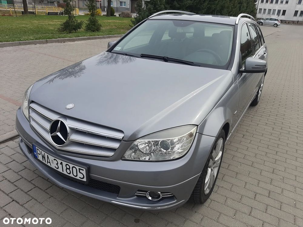 Mercedes-Benz Klasa C 200 CDI BlueEff Avantgarde - 3