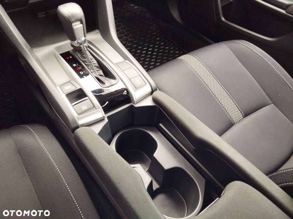 Honda Civic 1.5 T Prestige (Navi) - 19