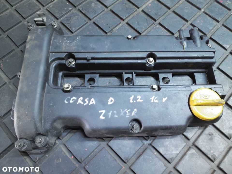 OPEL CORSA D 1.2 16V ODMA POKRYWA ZAWORÓW Z12XER - 1