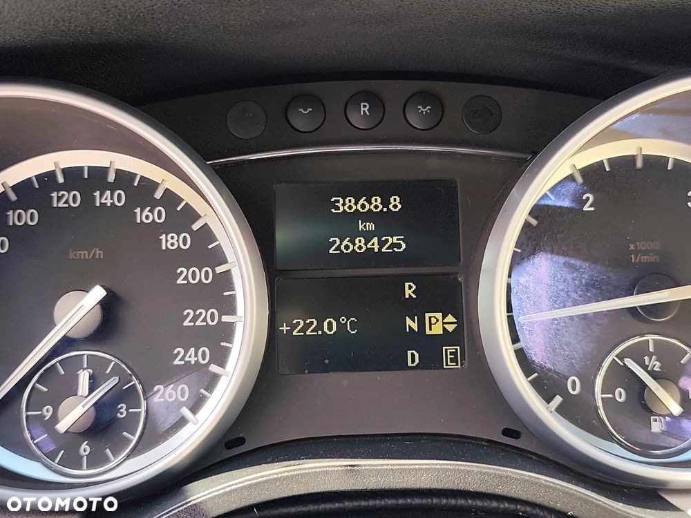 Mercedes-Benz Klasa R 350 CDI 4-Matic - 14
