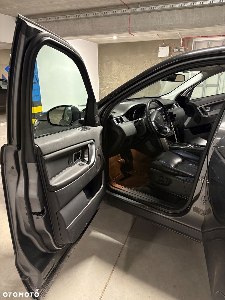 Land Rover Discovery Sport TD4 HSE - 25