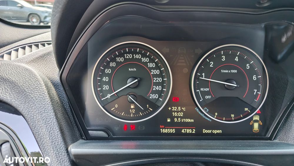 BMW Seria 1 118i - 11